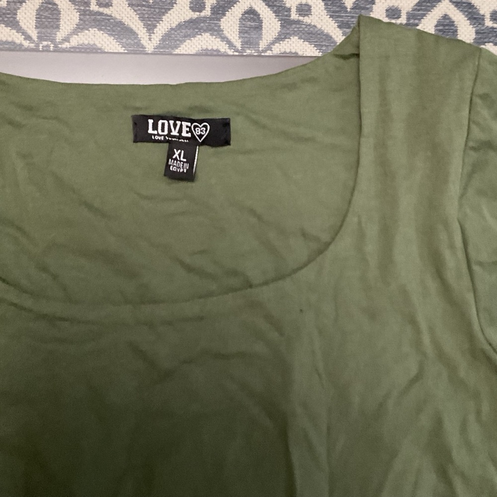 Love Forest Green Women's Short Sleeve Top